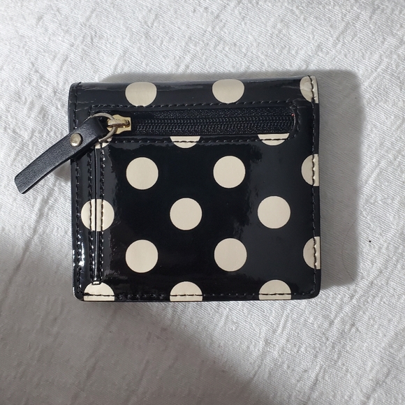 KATE SPADE "Serenade Carlisle Street" Patent Leather Wallet - Picture 9 of 14
